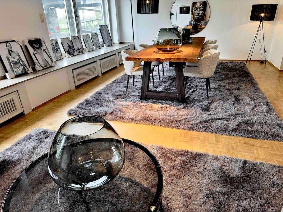 Apartment Schönster Rheinblick Messe Parken Luxus 10 Person *