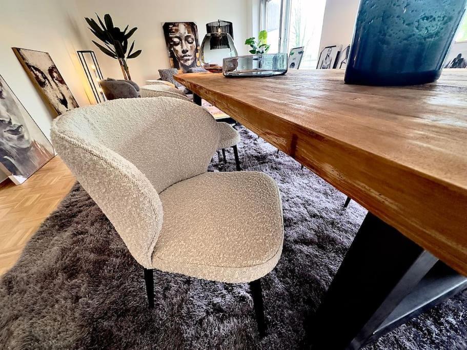 Schönster Rheinblick Messe Parken Luxus 10 Person Apartment Düsseldorf