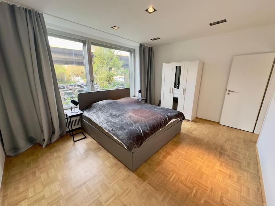 Schönster Rheinblick Messe Parken Luxus 10 Person Apartment