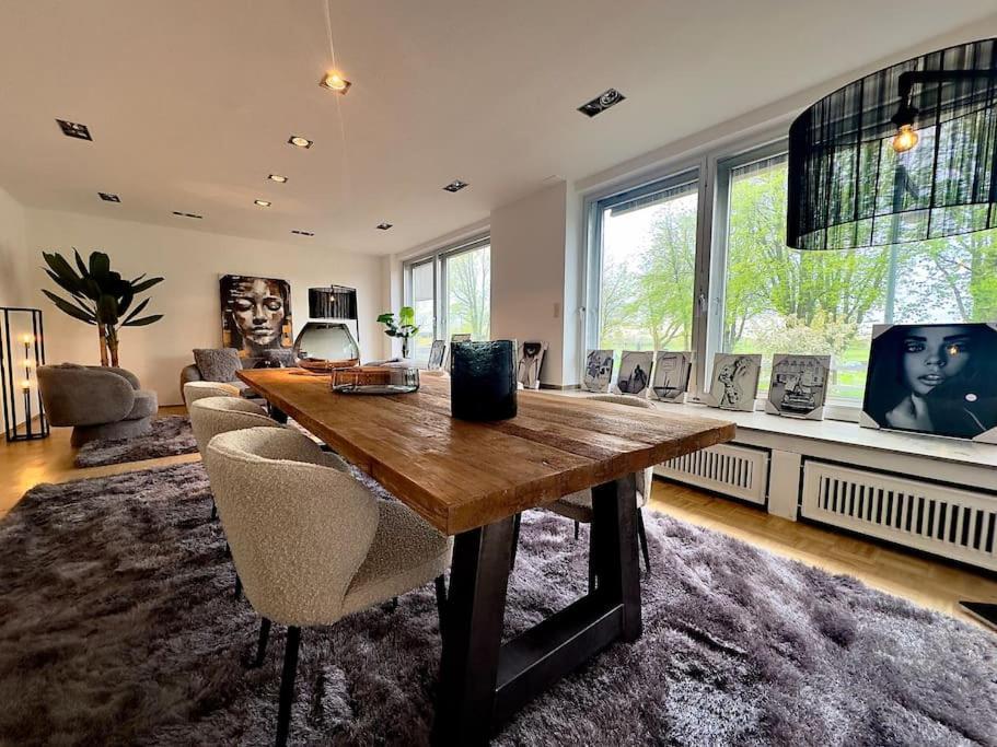 Apartment Schönster Rheinblick Messe Parken Luxus 10 Person *